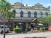NSW - Taree - Bee Hive Store (1907) (22 Feb 2010)